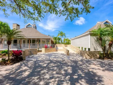 26 Tidy Island Boulevard Bradenton FL 34210