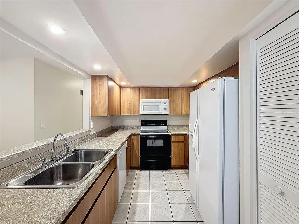 11341 Dollar Lake Drive Port Richey FL 34668
