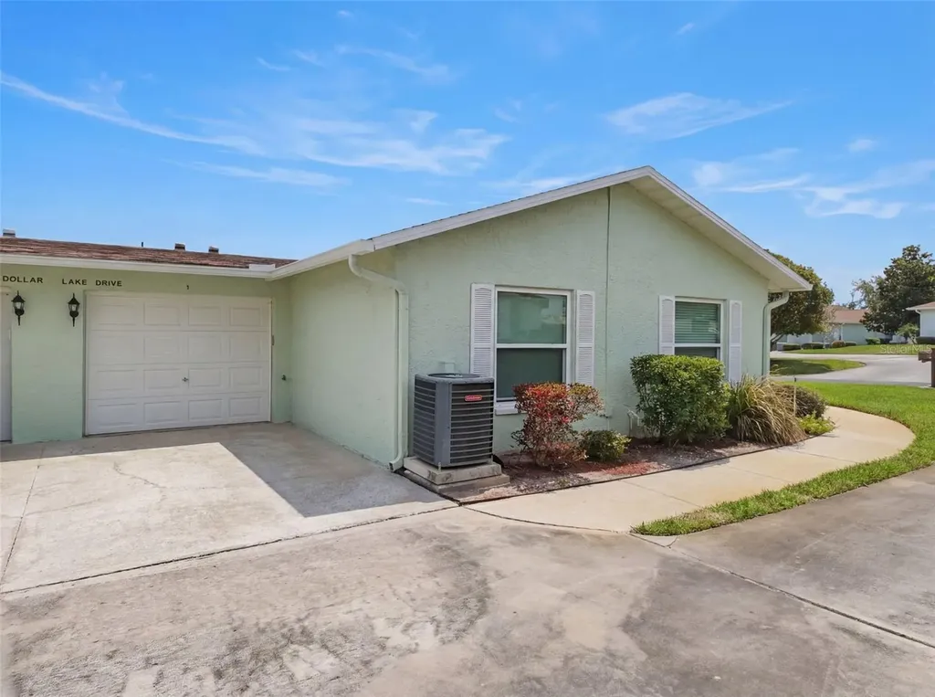 11341 Dollar Lake Drive Port Richey FL 34668