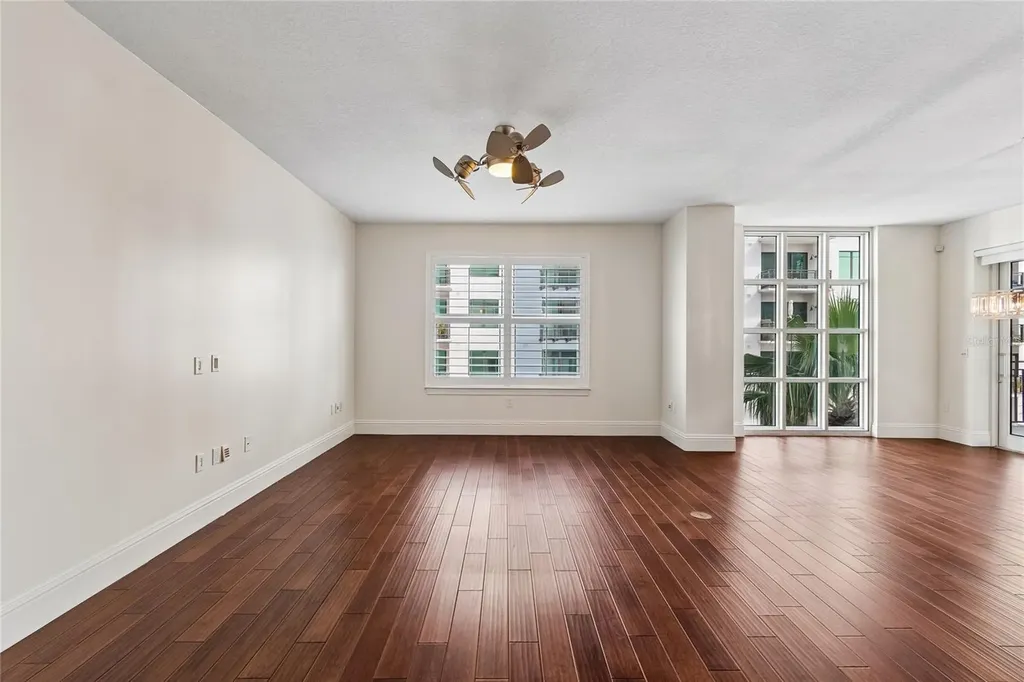1227 E Madison Street Tampa FL 33602