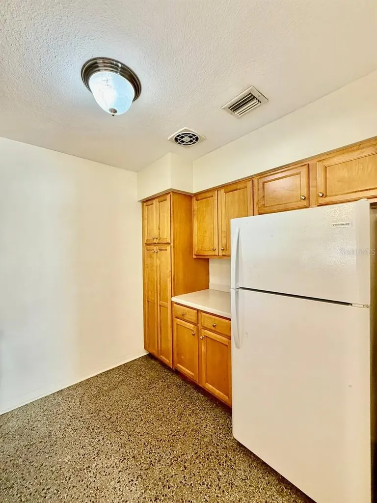 257 38th Avenue SE St Petersburg FL 33705