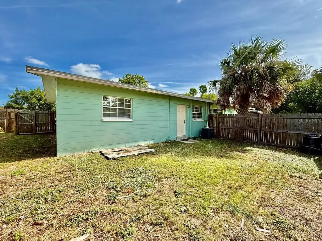 257 38th Avenue SE St Petersburg FL 33705
