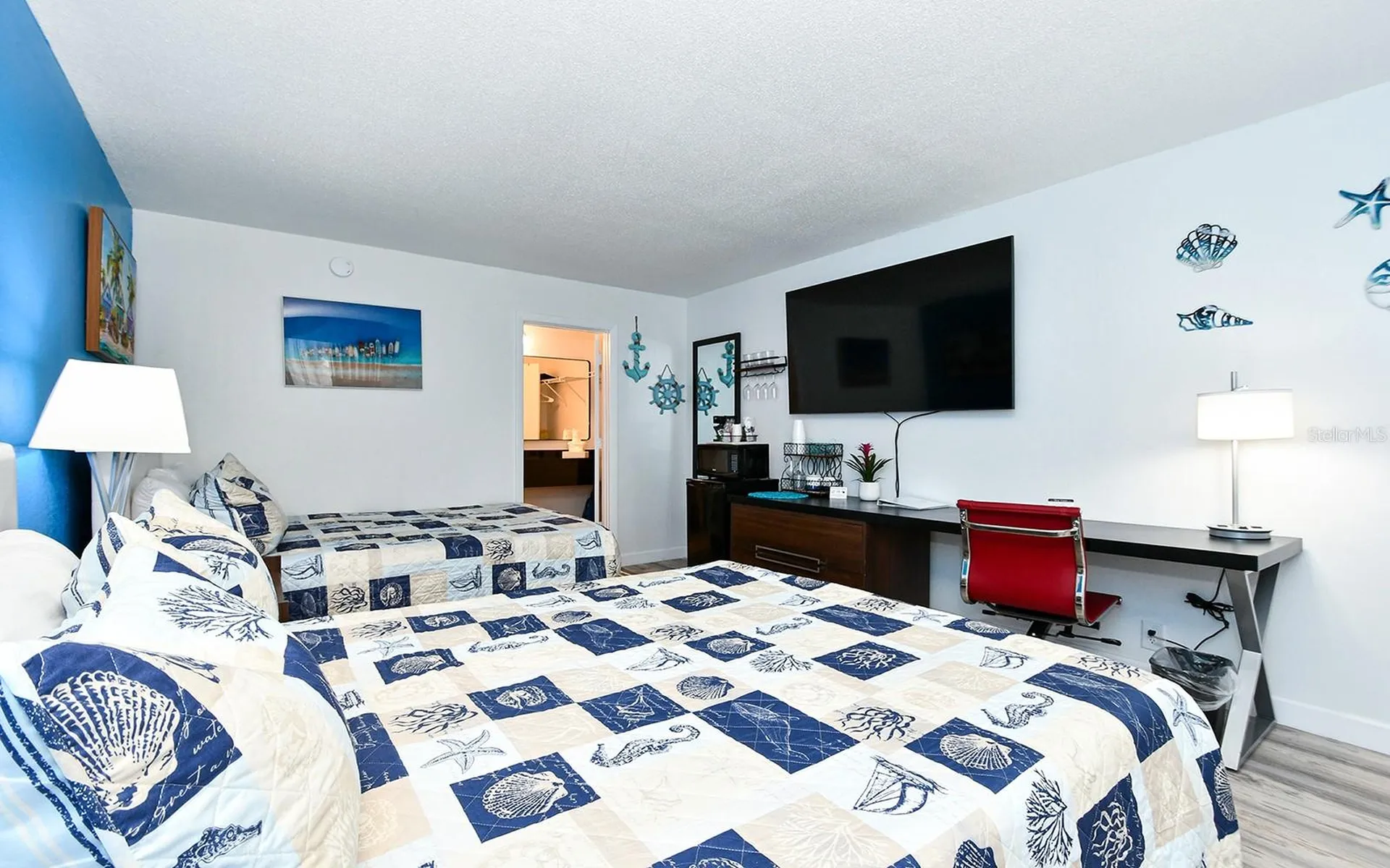 7150 N Tamiami Trail Sarasota FL 34243