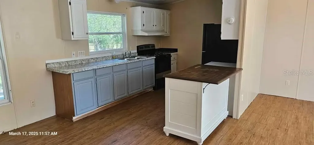 12706 Hawk Hill Drive Thonotosassa FL 33592
