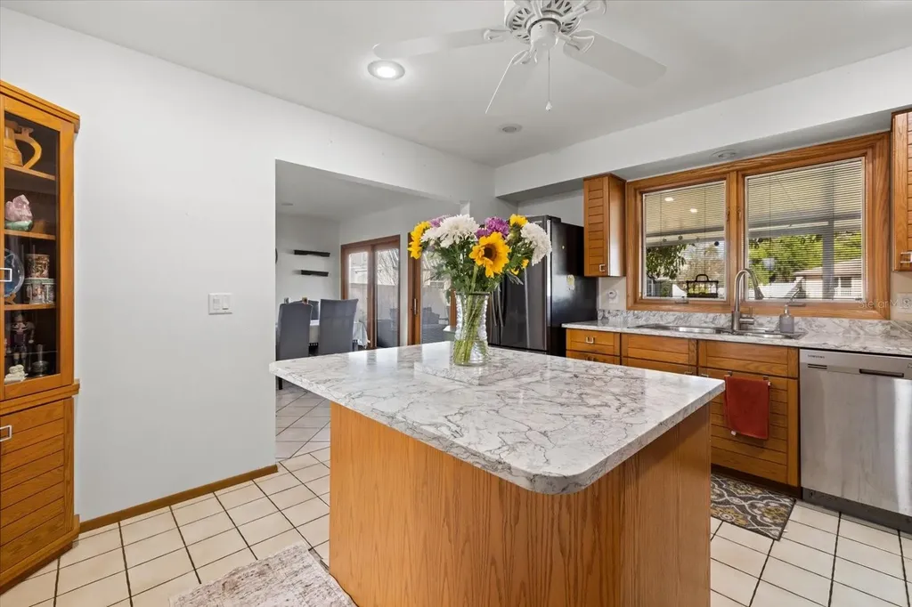 1111 77th Street NW Bradenton FL 34209