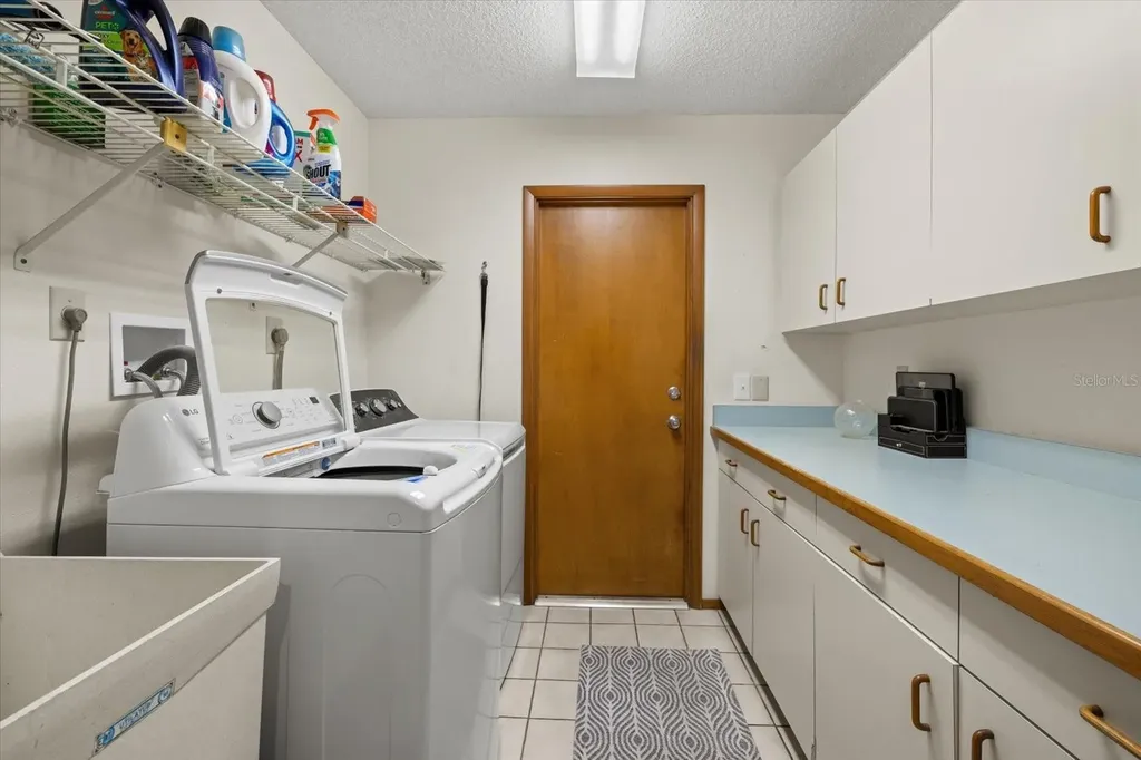 1111 77th Street NW Bradenton FL 34209