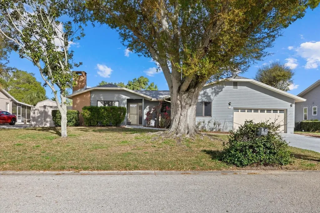 1111 77th Street NW Bradenton FL 34209