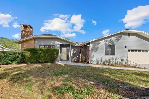 1111 77th Street NW Bradenton FL 34209