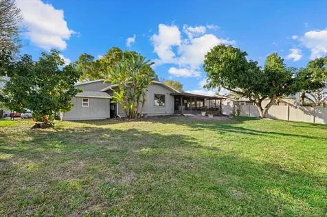 1111 77th Street NW Bradenton FL 34209