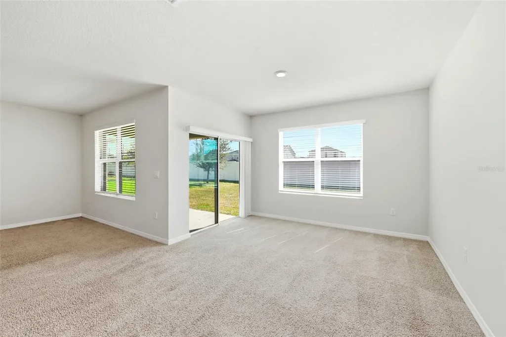 2725 Dumont Lane Tavares FL 32778