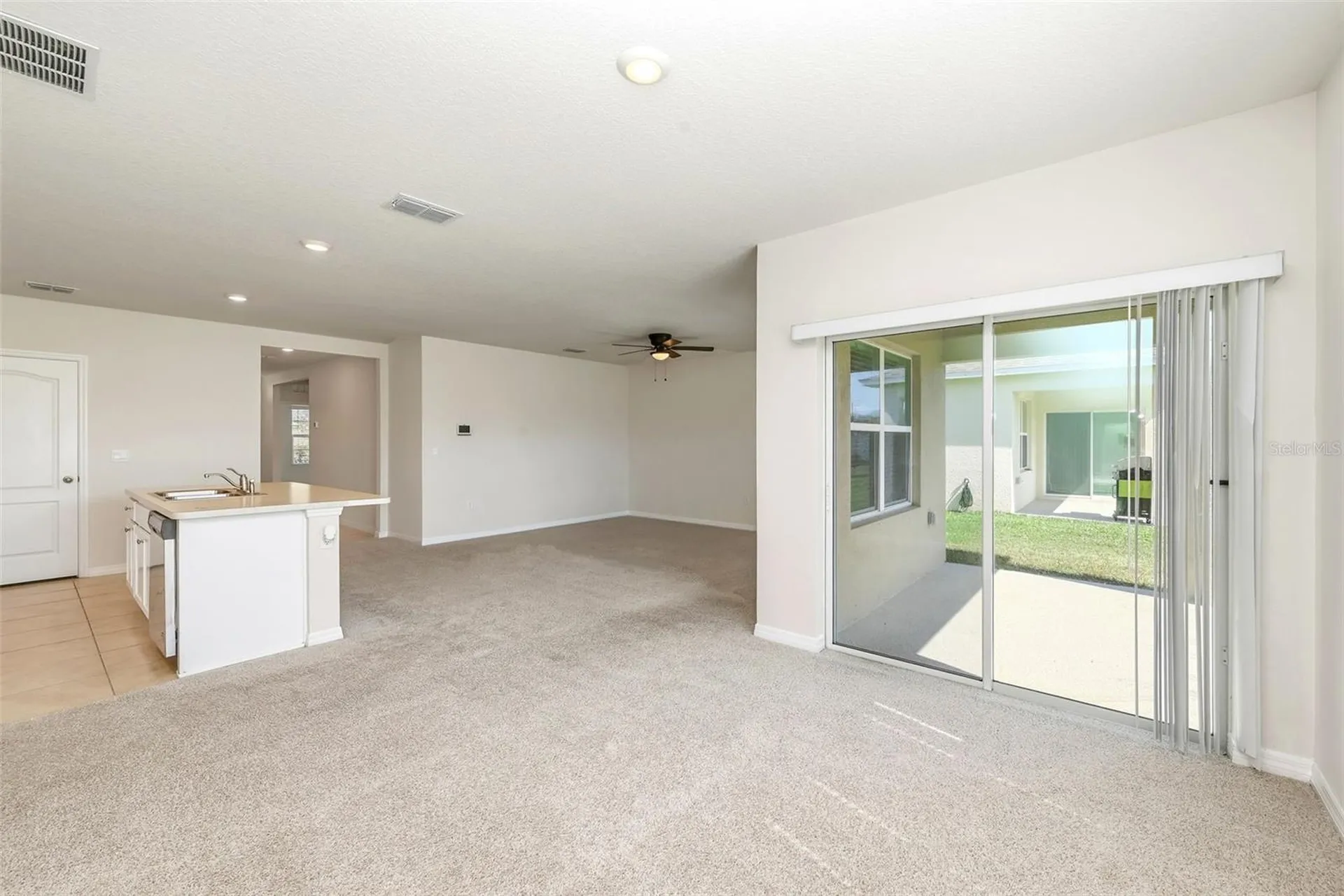 2725 Dumont Lane Tavares FL 32778