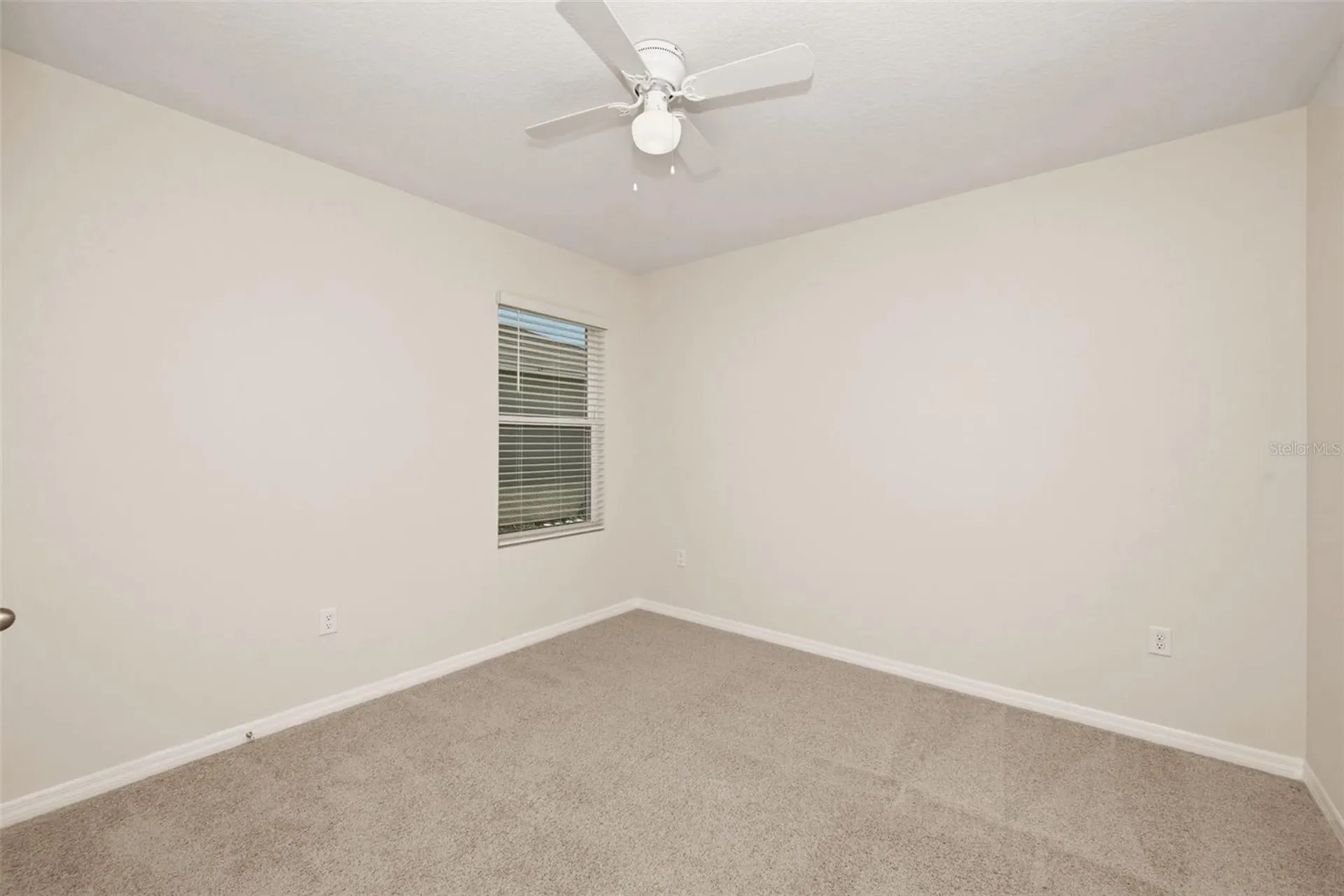2725 Dumont Lane Tavares FL 32778