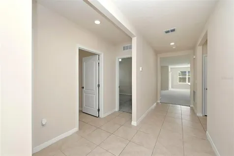 2725 Dumont Lane Tavares FL 32778