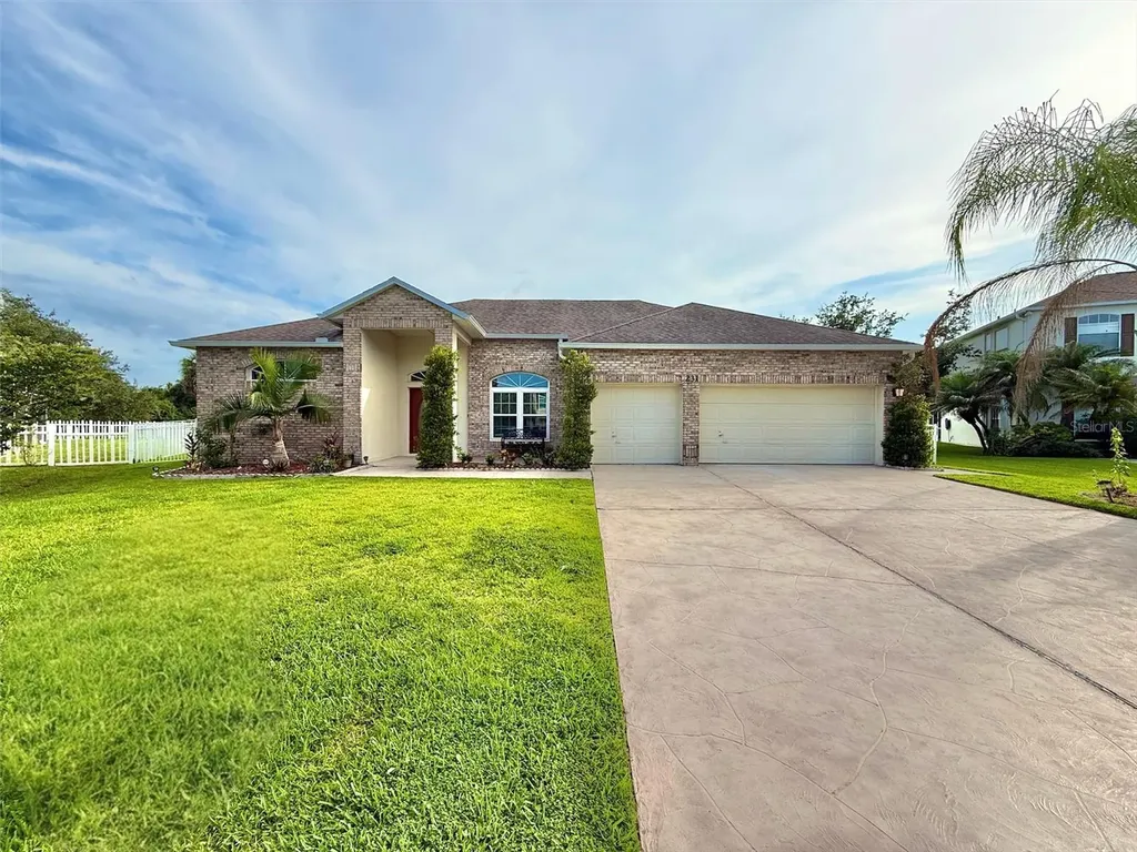 231 Strathmore Circle Kissimmee FL 34744