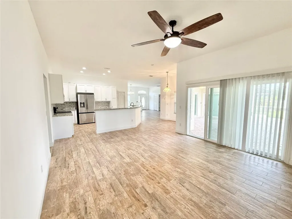 231 Strathmore Circle Kissimmee FL 34744