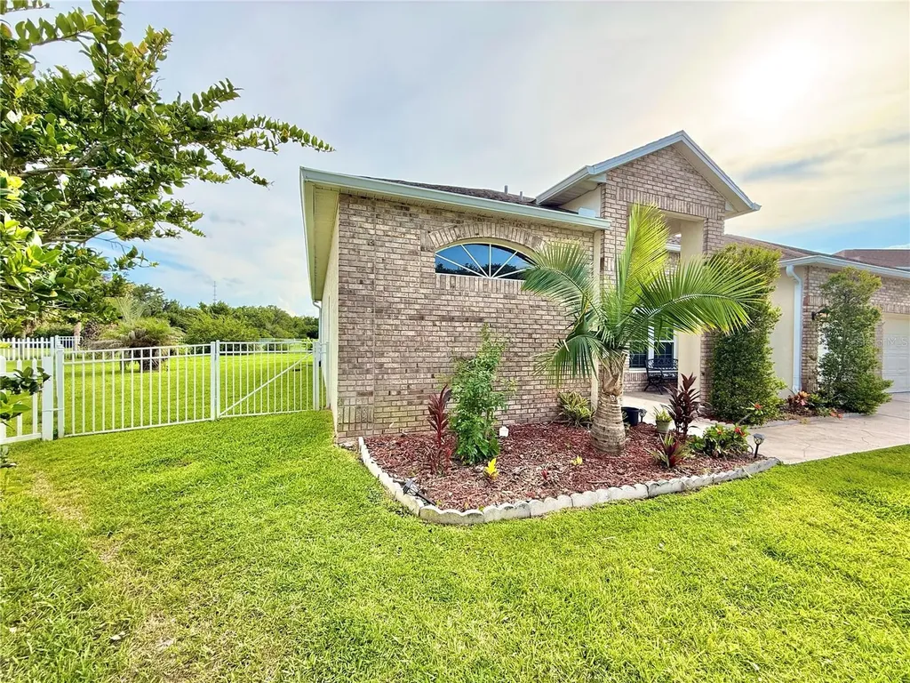 231 Strathmore Circle Kissimmee FL 34744