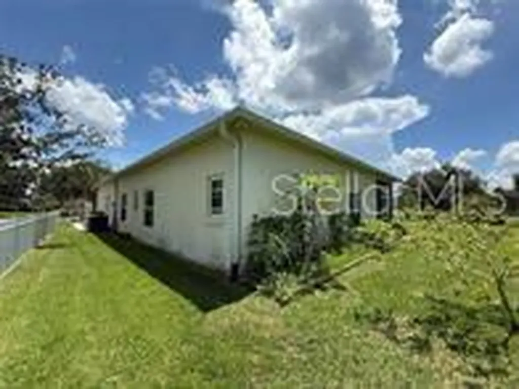 231 Strathmore Circle Kissimmee FL 34744