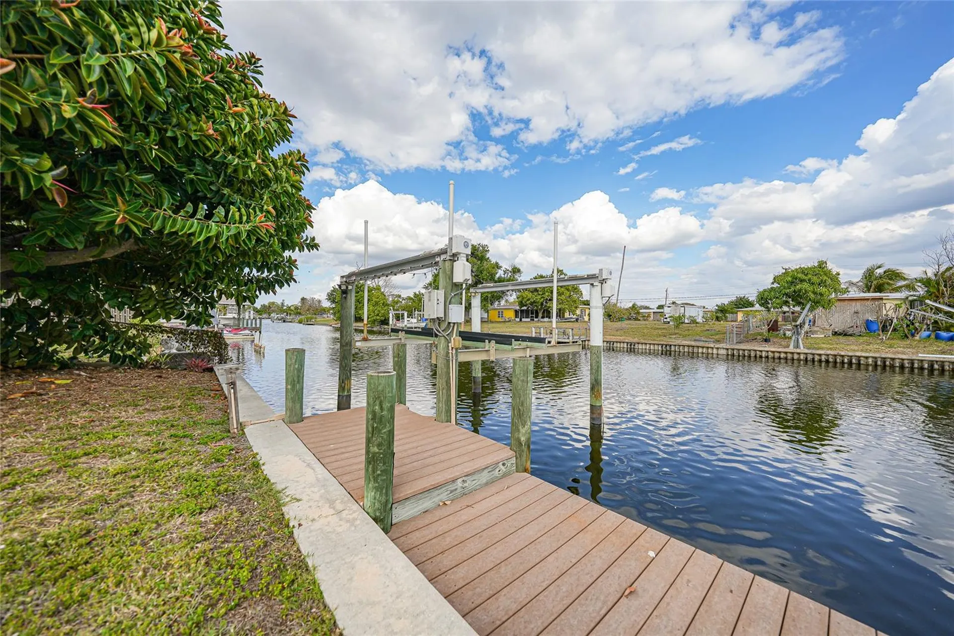731 Palmetto Drive NE Port Charlotte FL 33952