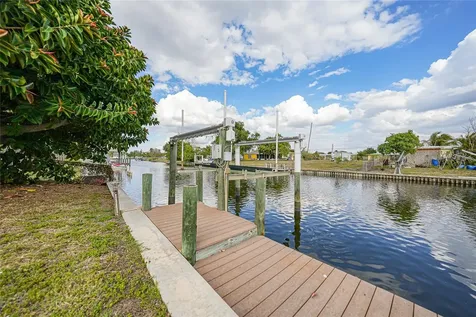 731 Palmetto Drive NE Port Charlotte FL 33952