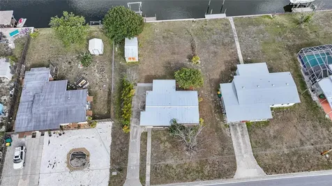 731 Palmetto Drive NE Port Charlotte FL 33952