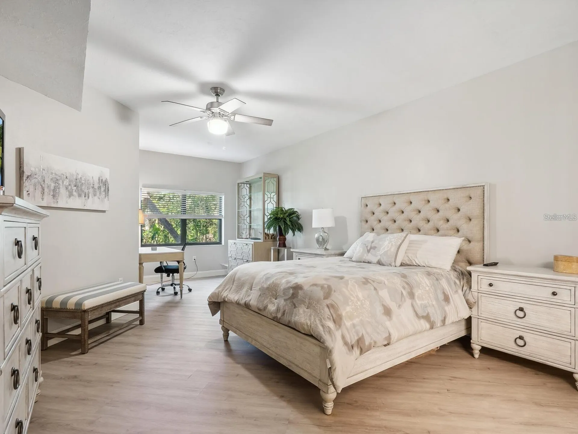 1680 Starling Drive Sarasota FL 34231