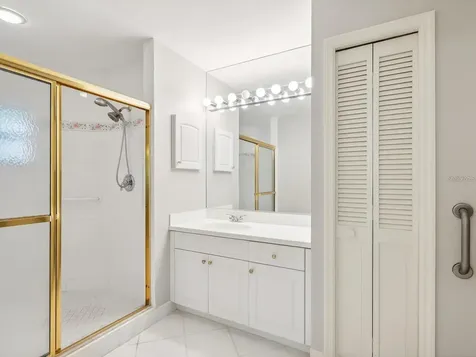 1680 Starling Drive Sarasota FL 34231