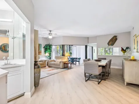 1680 Starling Drive Sarasota FL 34231