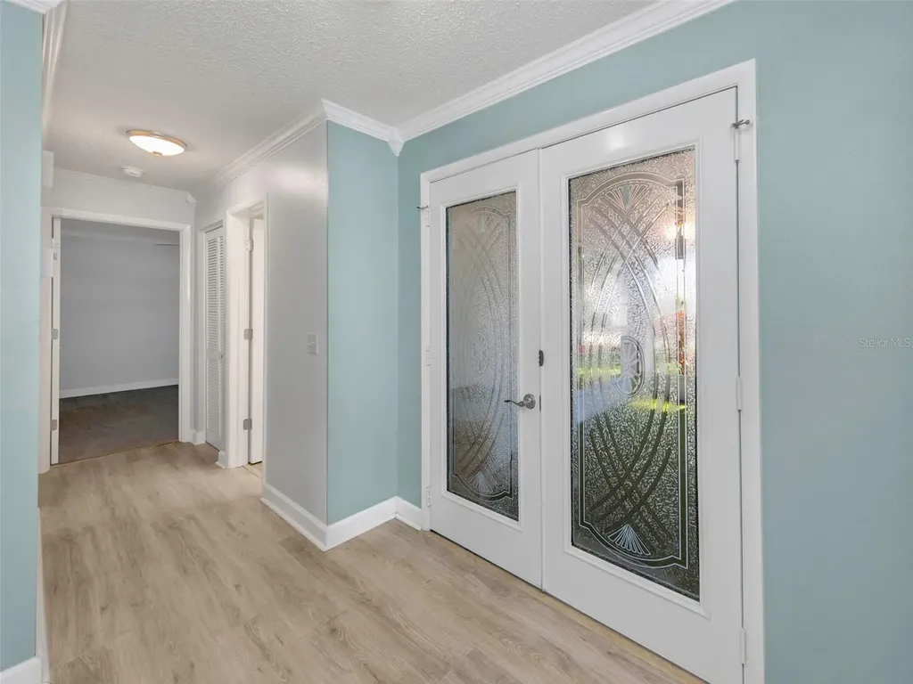 3957 Tarpon Pointe Circle Palm Harbor FL 34684
