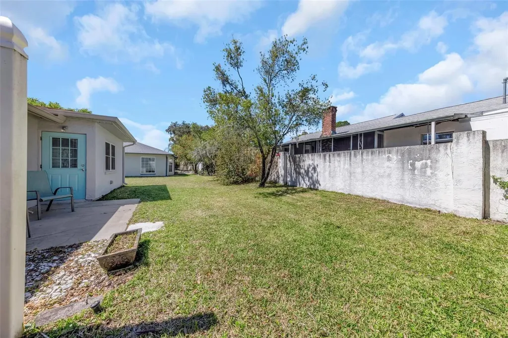 3957 Tarpon Pointe Circle Palm Harbor FL 34684