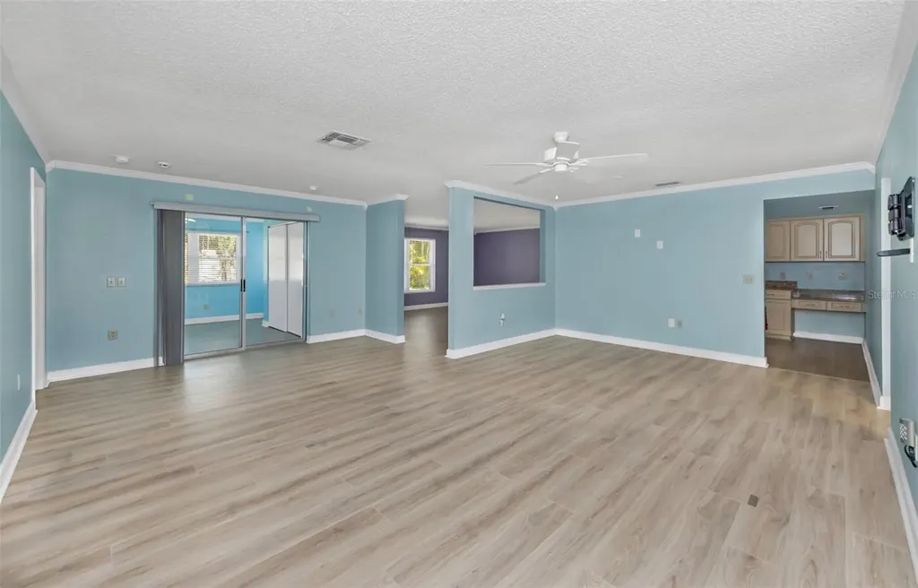 3957 Tarpon Pointe Circle Palm Harbor FL 34684