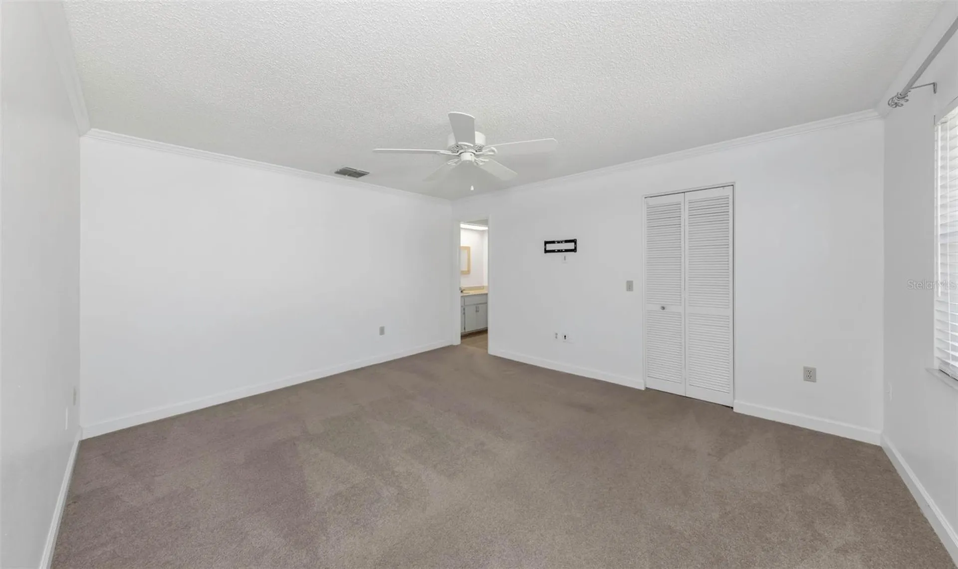 3957 Tarpon Pointe Circle Palm Harbor FL 34684