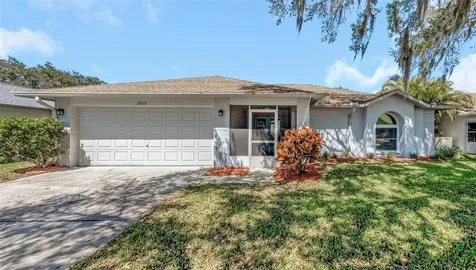 3957 Tarpon Pointe Circle Palm Harbor FL 34684