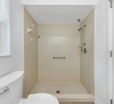 3957 Tarpon Pointe Circle Palm Harbor FL 34684