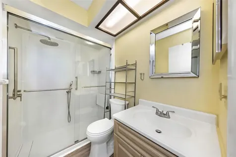 3957 Tarpon Pointe Circle Palm Harbor FL 34684