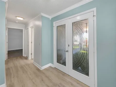 3957 Tarpon Pointe Circle Palm Harbor FL 34684
