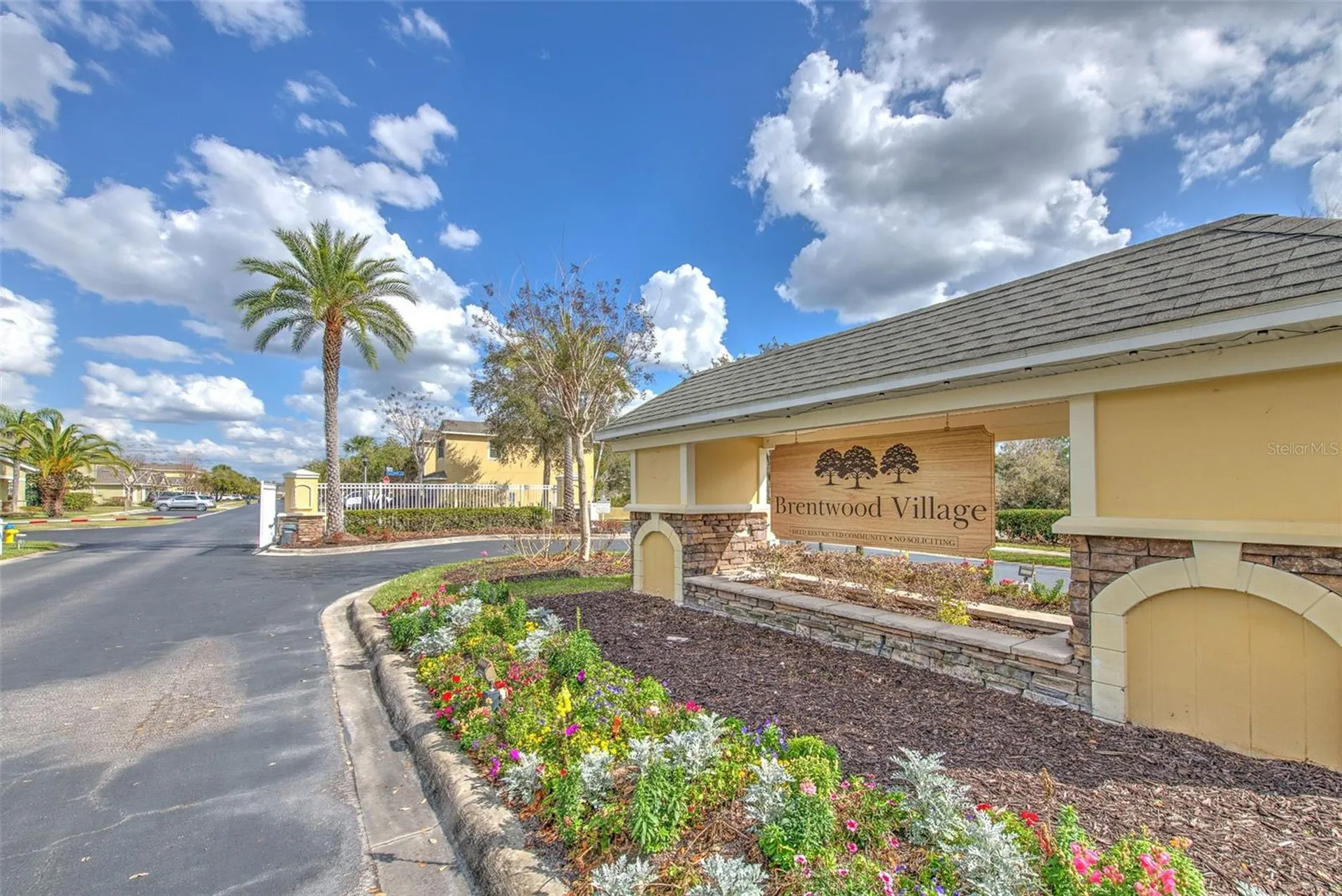 20223 Indian Rosewood Drive Tampa FL 33647