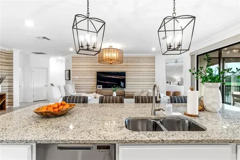 6015 Worsham Lane Bradenton FL 34211