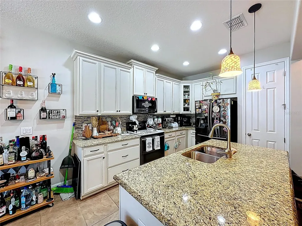 2970 Sera Bella Way Kissimmee FL 34744