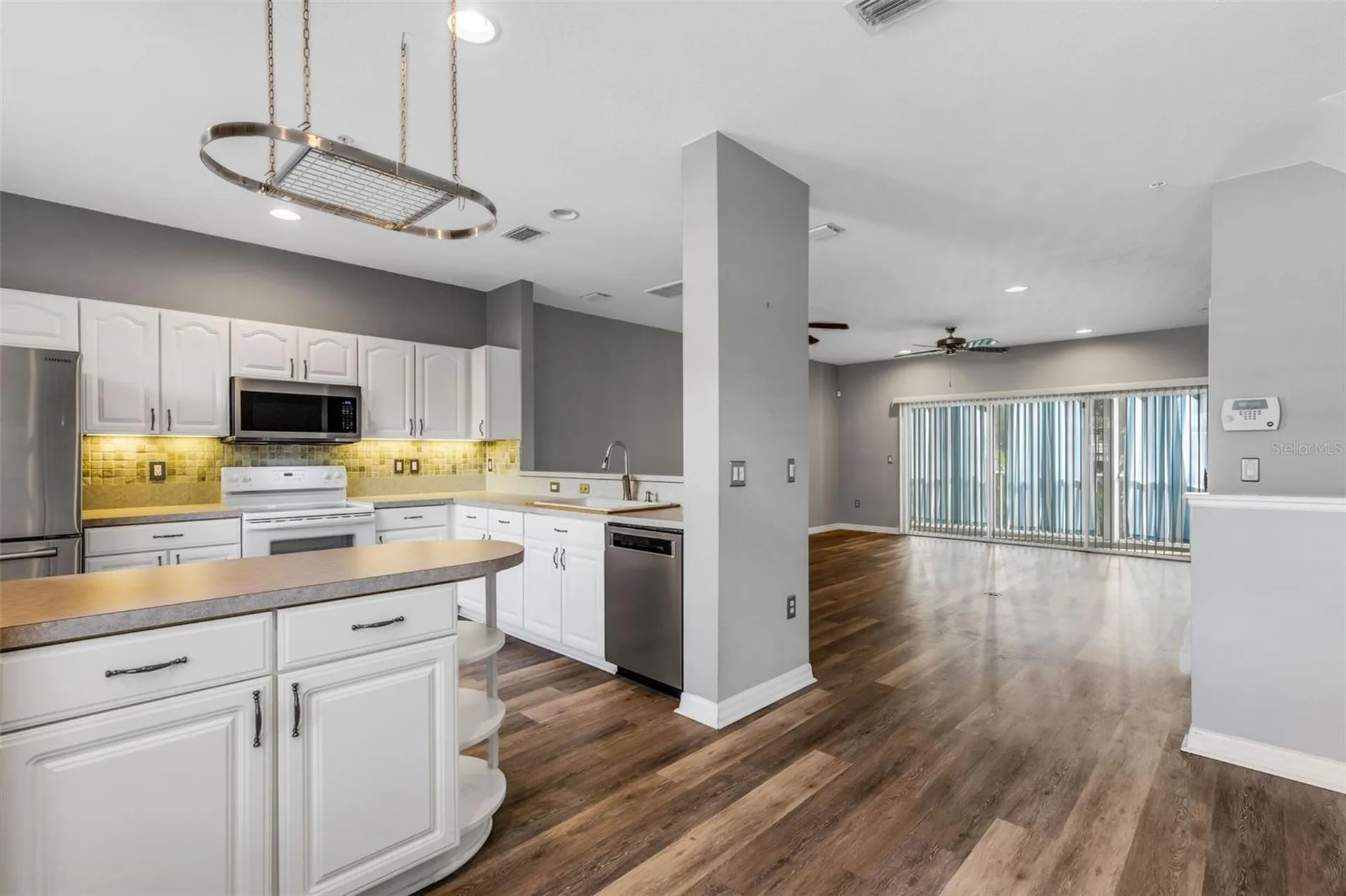 3107 Oyster Bayou Way Clearwater FL 33759