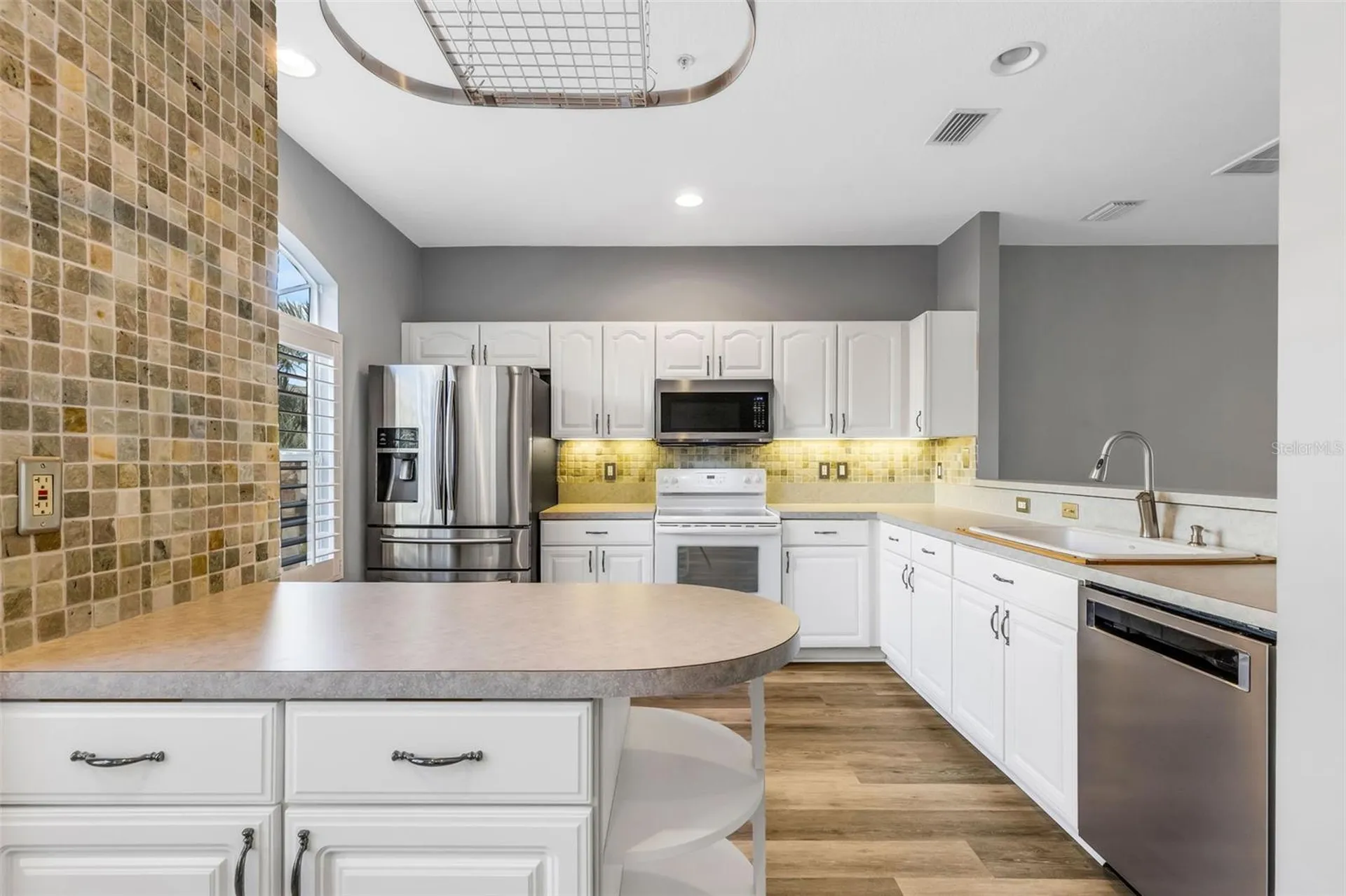 3107 Oyster Bayou Way Clearwater FL 33759