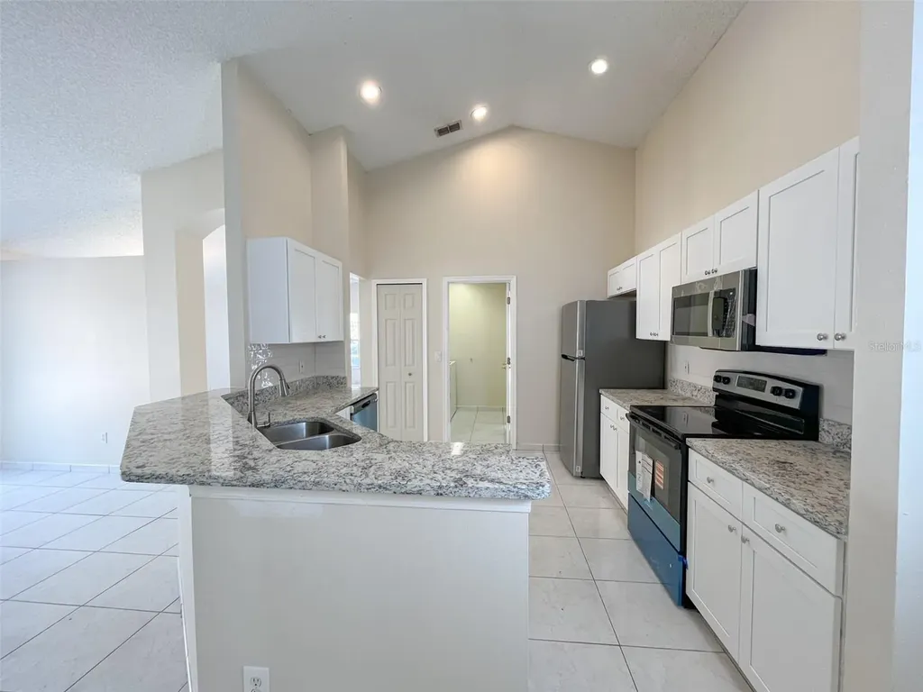 1902 Palmetto Pine Lane Orlando FL 32826