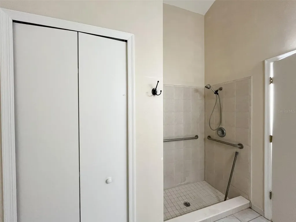 1902 Palmetto Pine Lane Orlando FL 32826