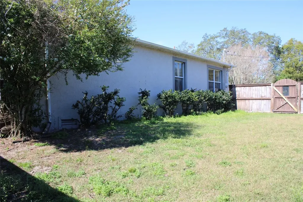 671 W Cadillac Drive Altamonte Springs FL 32714