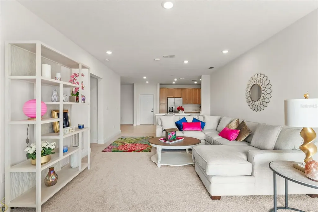 7521 Laureate Boulevard Orlando FL 32827
