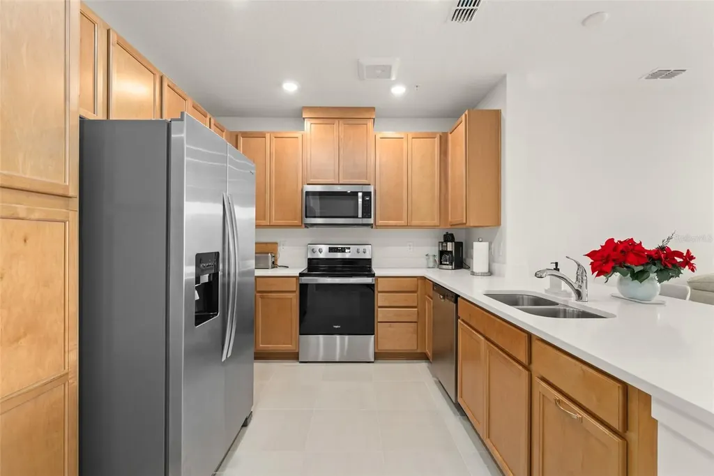 7521 Laureate Boulevard Orlando FL 32827