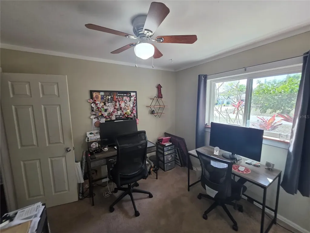 1015 Rhodes Avenue Sarasota FL 34237