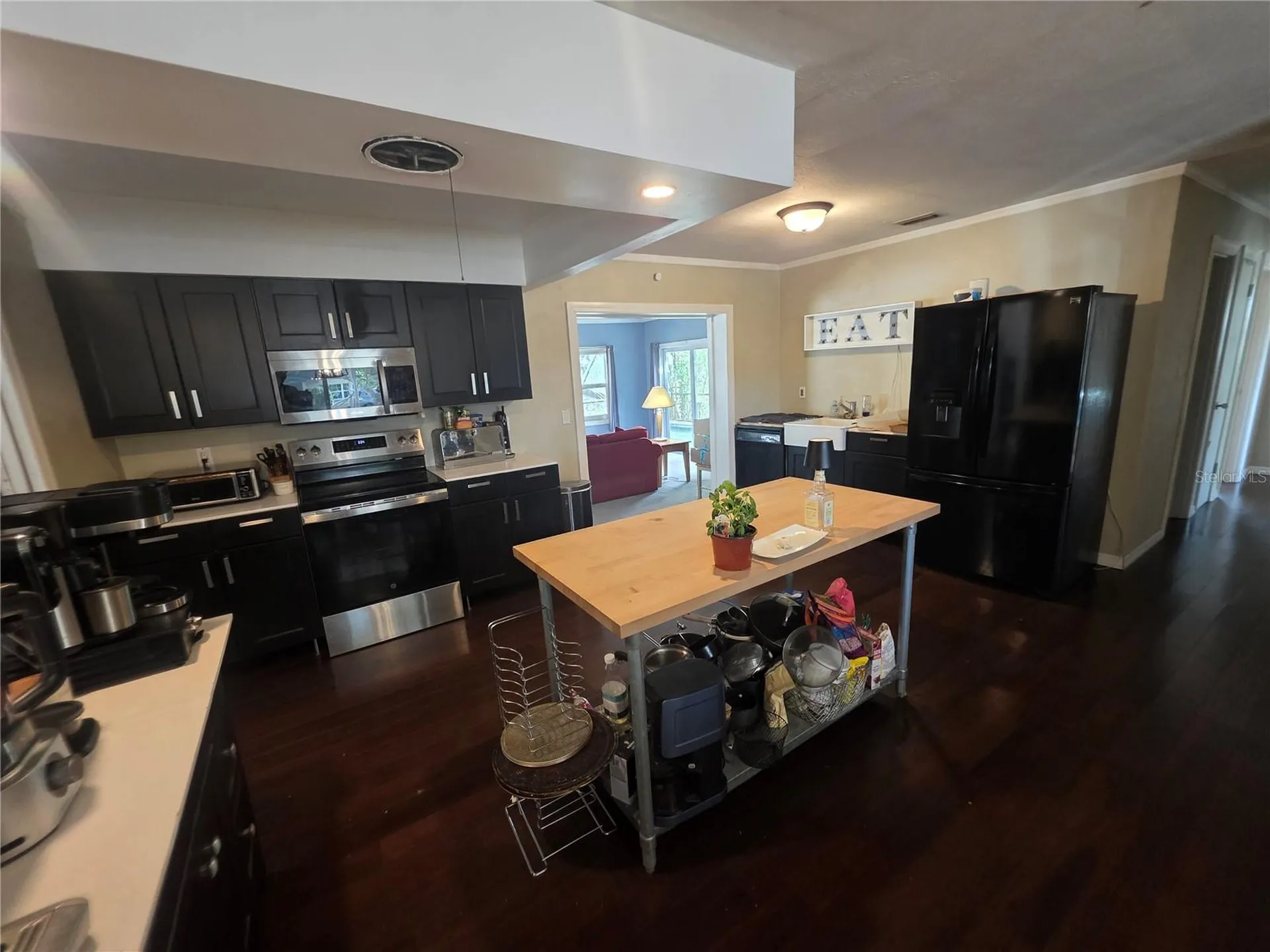 1015 Rhodes Avenue Sarasota FL 34237
