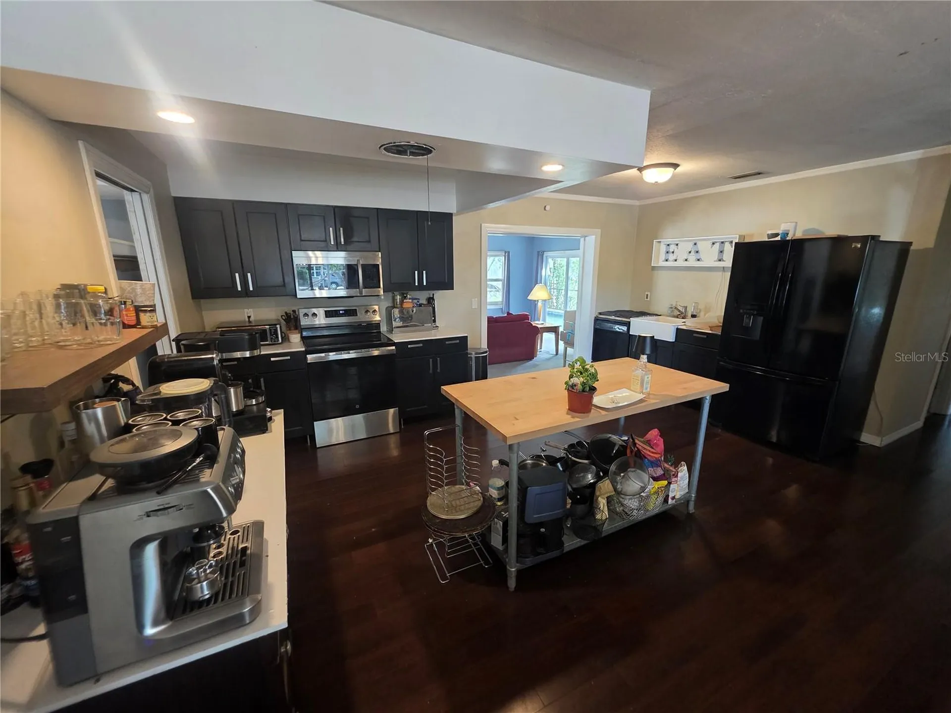 1015 Rhodes Avenue Sarasota FL 34237