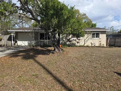 1015 Rhodes Avenue Sarasota FL 34237