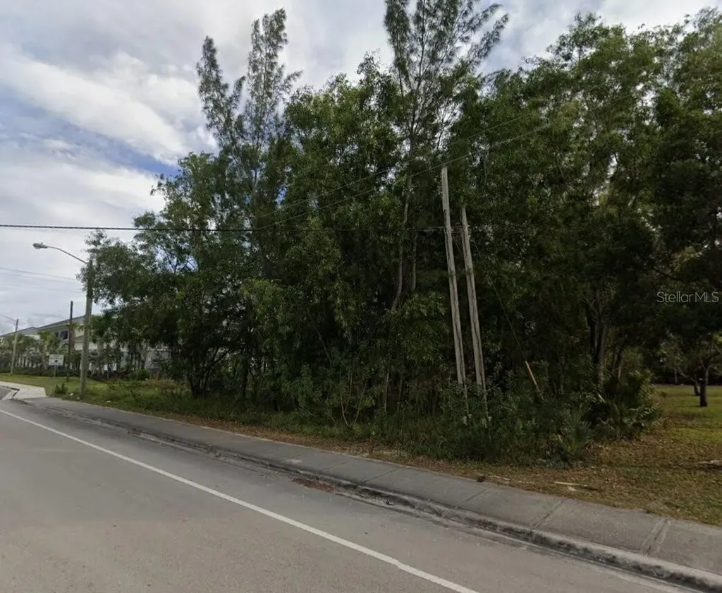 8826 Lantana Road Lake Worth FL 33467